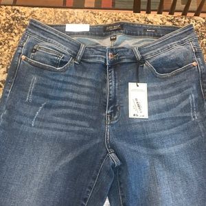NWT Judy Blue 16W bootcut jeans